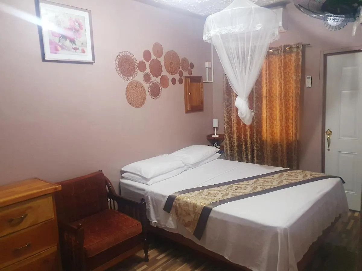Mesmerize Guest House Port Antonio